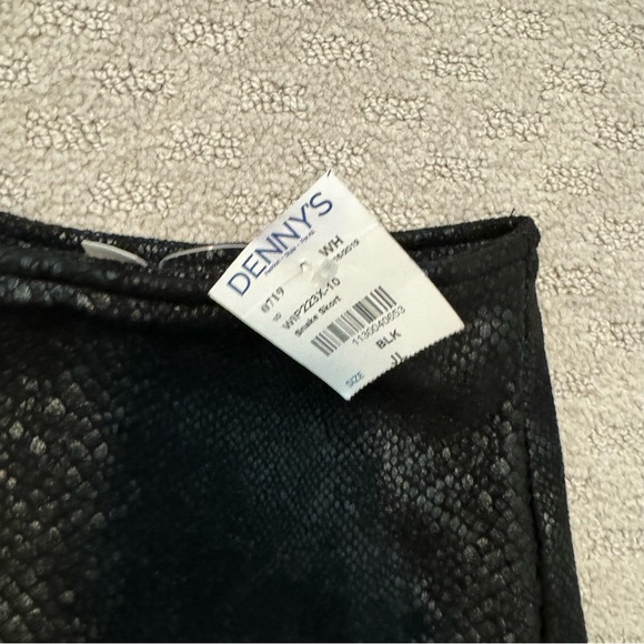 NWT Trendy Junior Girls Snakeskin Skort - Picture 5 of 5